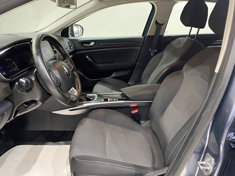 2024 Benzin Otomatik Renault Megane Gri Gürel Tasarım Aksesuar Otomotiv San. Tic. Ltd. Şti.