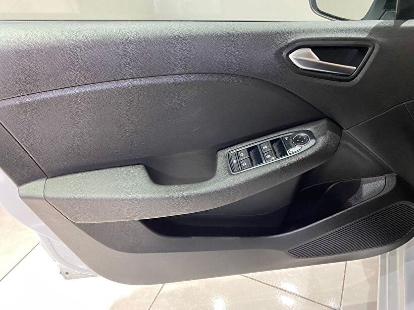 2023 Benzin Manuel Renault Clio Beyaz Gürel Tasarım Aksesuar Otomotiv San. Tic. Ltd. Şti.