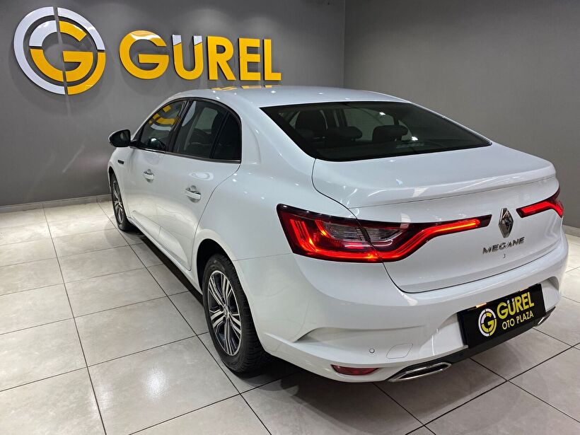 2023 Benzin Otomatik Renault Megane Beyaz Gürel Tasarım Aksesuar Otomotiv San. Tic. Ltd. Şti.