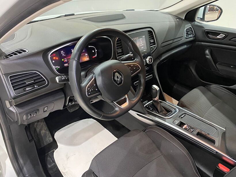 2023 Benzin Otomatik Renault Megane Beyaz Gürel Tasarım Aksesuar Otomotiv San. Tic. Ltd. Şti.