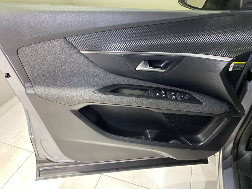 2019 Dizel Otomatik Peugeot 3008 Gri Gürel Tasarım Aksesuar Otomotiv San. Tic. Ltd. Şti.