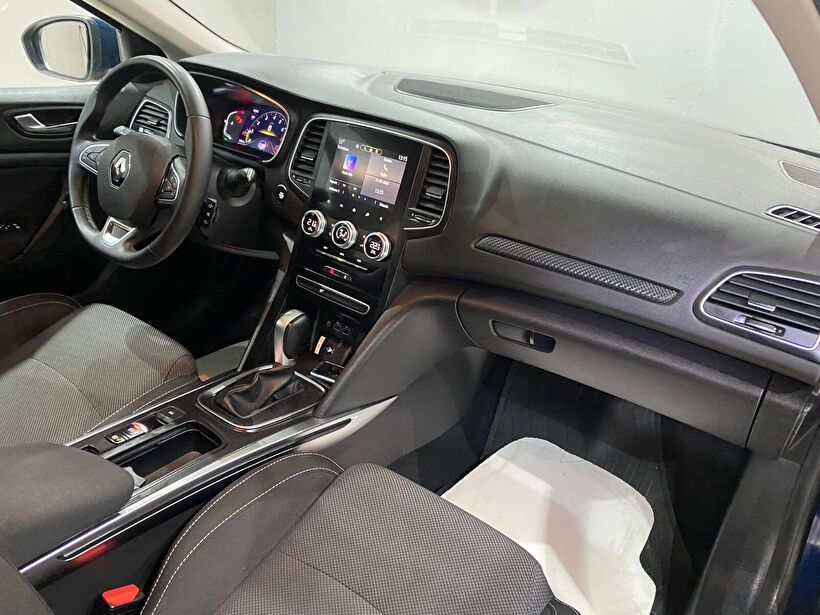 2023 Benzin Otomatik Renault Megane Mavi Gürel Tasarım Aksesuar Otomotiv San. Tic. Ltd. Şti.