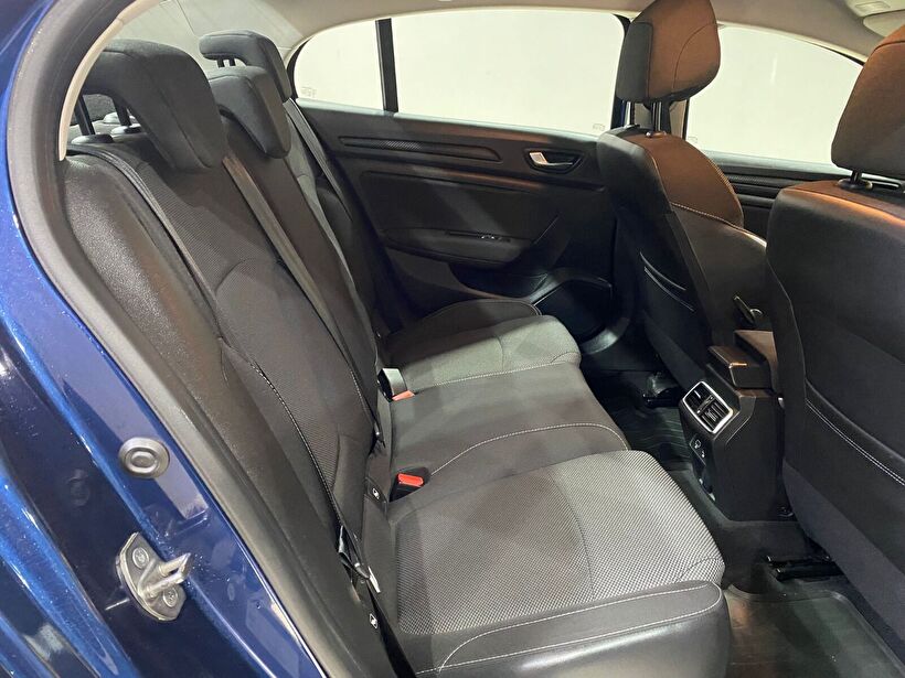 2023 Benzin Otomatik Renault Megane Mavi Gürel Tasarım Aksesuar Otomotiv San. Tic. Ltd. Şti.