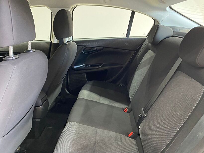 2023 Dizel Manuel Fiat Egea Beyaz Gürel Tasarım Aksesuar Otomotiv San. Tic. Ltd. Şti.