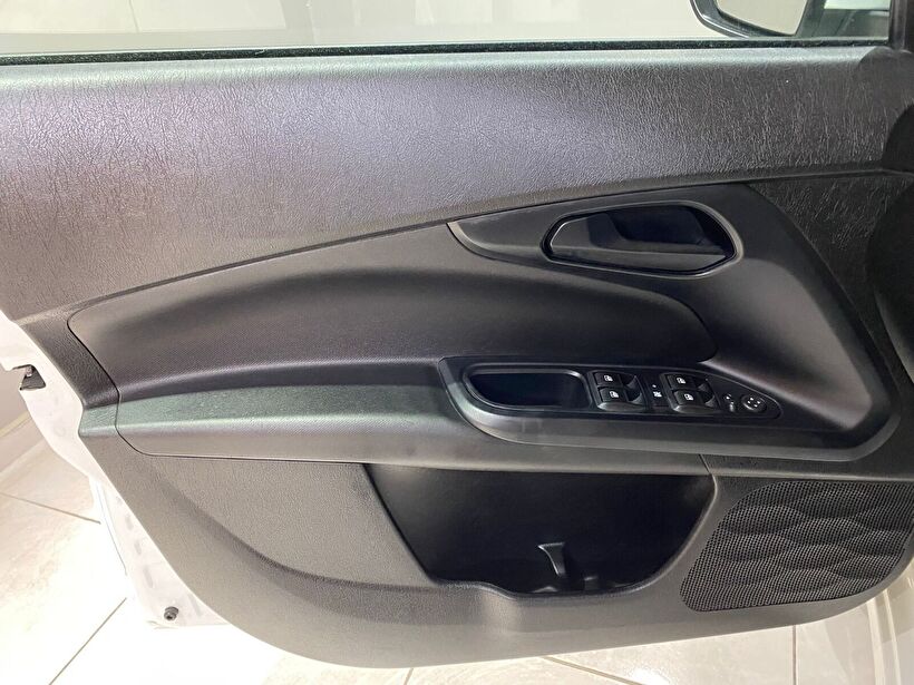 2023 Dizel Manuel Fiat Egea Beyaz Gürel Tasarım Aksesuar Otomotiv San. Tic. Ltd. Şti.