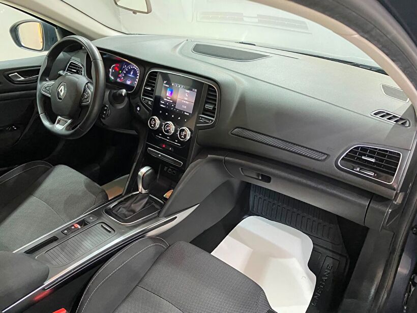 2023 Benzin Otomatik Renault Megane Gri Gürel Tasarım Aksesuar Otomotiv San. Tic. Ltd. Şti.