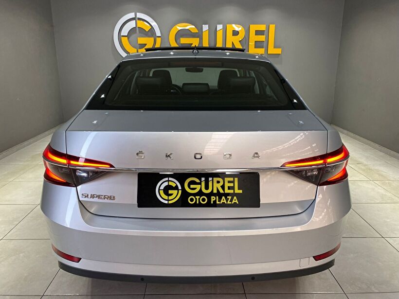2022 Benzin Otomatik Skoda Superb Gri Gürel Tasarım Aksesuar Otomotiv San. Tic. Ltd. Şti.