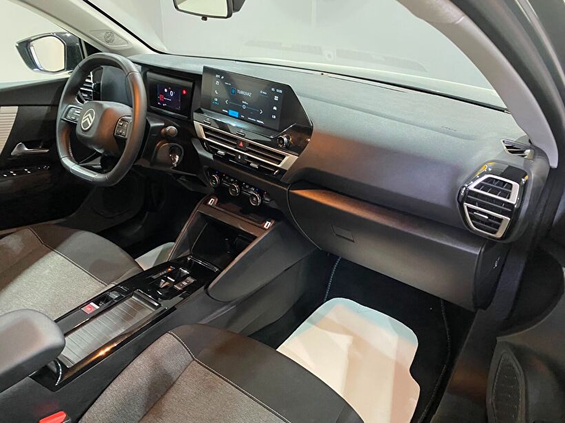 2025 Benzin Otomatik Citroen C4 X Gri Gürel Tasarım Aksesuar Otomotiv San. Tic. Ltd. Şti.