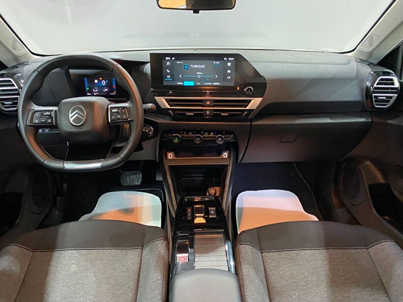 2025 Benzin Otomatik Citroen C4 X Gri Gürel Tasarım Aksesuar Otomotiv San. Tic. Ltd. Şti.