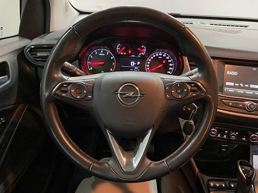 2024 Benzin Otomatik Opel Crossland Kırmızı Gürel Tasarım Aksesuar Otomotiv San. Tic. Ltd. Şti.