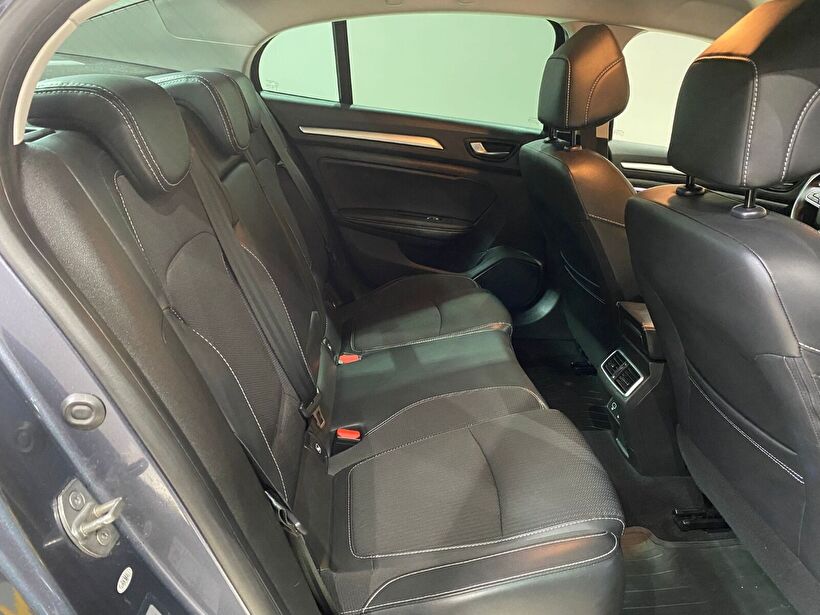 2024 Benzin Otomatik Renault Megane Gri Gürel Tasarım Aksesuar Otomotiv San. Tic. Ltd. Şti.
