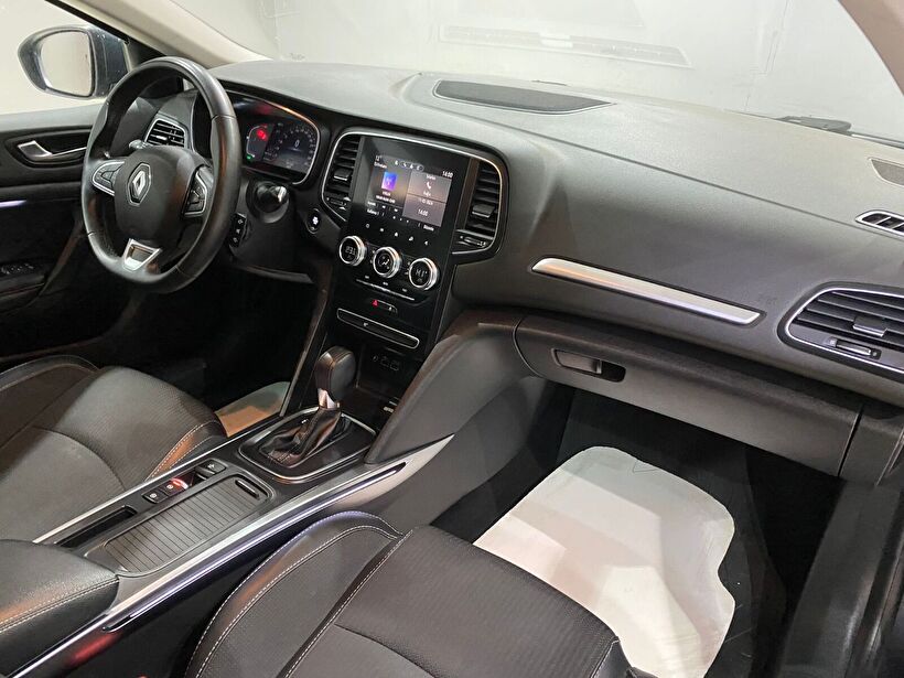 2024 Benzin Otomatik Renault Megane Gri Gürel Tasarım Aksesuar Otomotiv San. Tic. Ltd. Şti.