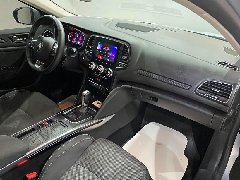 2023 Benzin Otomatik Renault Megane Gri Gürel Tasarım Aksesuar Otomotiv San. Tic. Ltd. Şti.