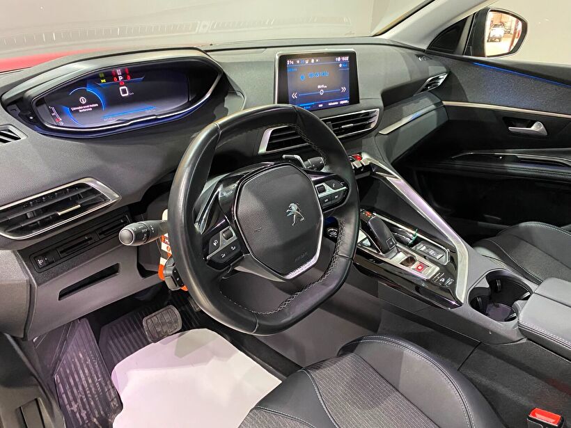 2022 Dizel Otomatik Peugeot 3008 Kırmızı Gürel Tasarım Aksesuar Otomotiv San. Tic. Ltd. Şti.