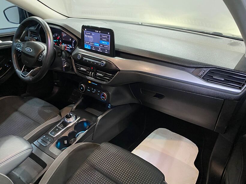 2024 Dizel Otomatik Ford Focus Siyah Gürel Tasarım Aksesuar Otomotiv San. Tic. Ltd. Şti.