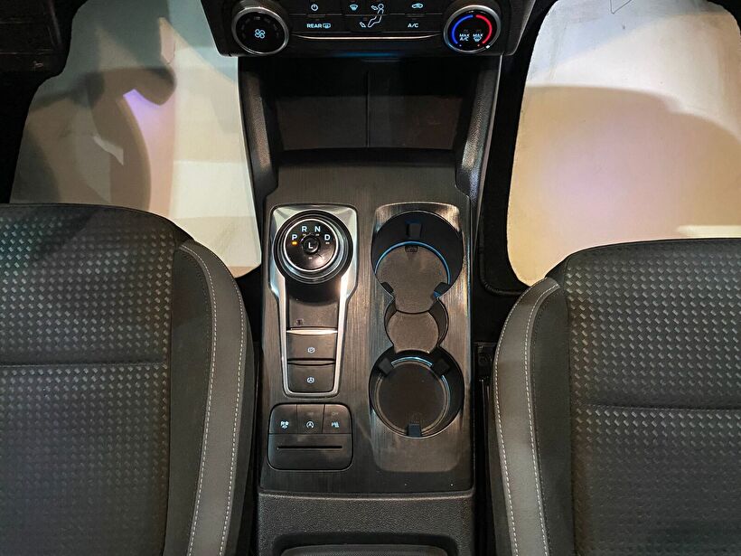 2024 Dizel Otomatik Ford Focus Siyah Gürel Tasarım Aksesuar Otomotiv San. Tic. Ltd. Şti.