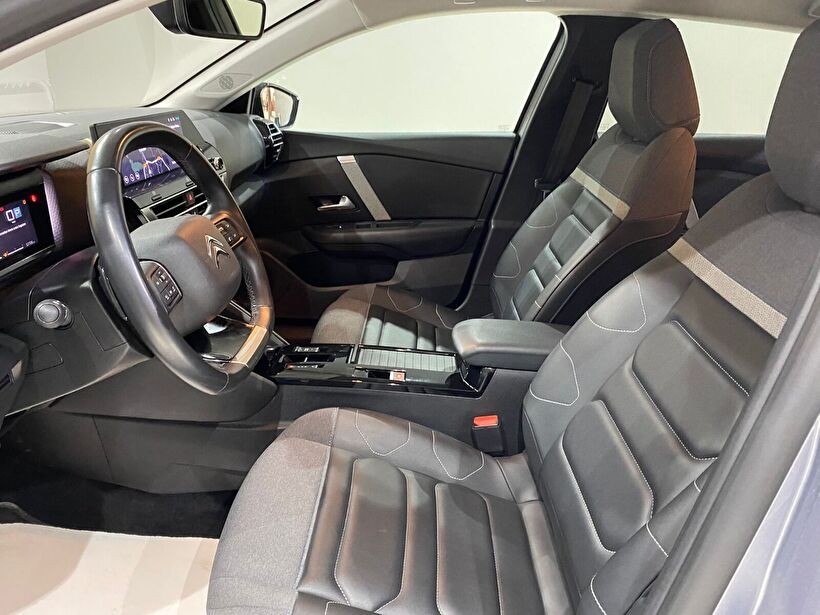 2024 Benzin Otomatik Citroen C4 X Gri Gürel Tasarım Aksesuar Otomotiv San. Tic. Ltd. Şti.