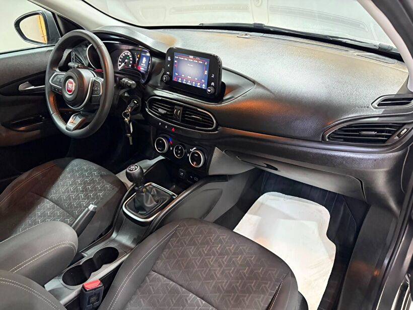 2022 Benzin Manuel Fiat Egea Cross Gri Gürel Tasarım Aksesuar Otomotiv San. Tic. Ltd. Şti.