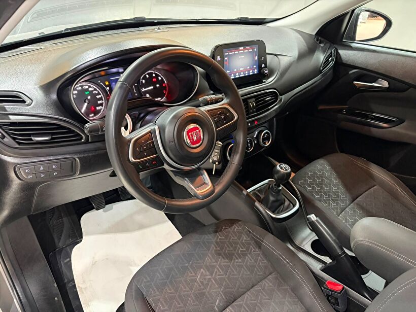 2022 Benzin Manuel Fiat Egea Cross Gri Gürel Tasarım Aksesuar Otomotiv San. Tic. Ltd. Şti.