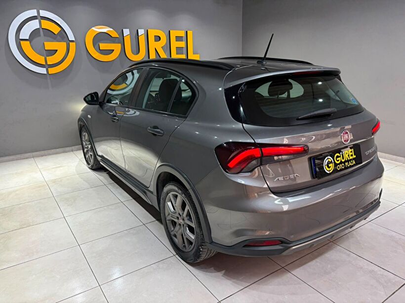 2022 Benzin Manuel Fiat Egea Cross Gri Gürel Tasarım Aksesuar Otomotiv San. Tic. Ltd. Şti.