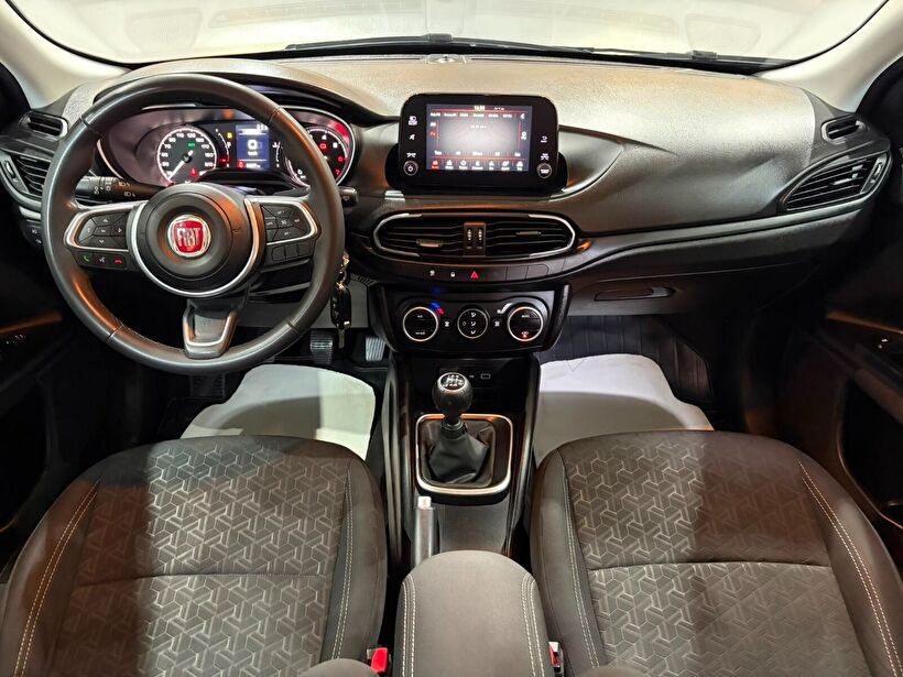 2022 Benzin Manuel Fiat Egea Cross Gri Gürel Tasarım Aksesuar Otomotiv San. Tic. Ltd. Şti.