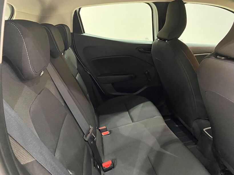 2021 Benzin Otomatik Renault Clio Beyaz Gürel Tasarım Aksesuar Otomotiv San. Tic. Ltd. Şti.