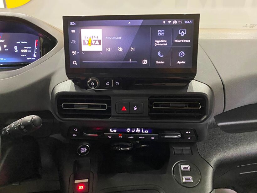 2026 Dizel Otomatik Peugeot Rifter Beyaz Gürel Tasarım Aksesuar Otomotiv San. Tic. Ltd. Şti.