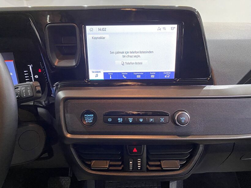 2025 Benzin Otomatik Ford Tourneo Courier Gri Gürel Tasarım Aksesuar Otomotiv San. Tic. Ltd. Şti.