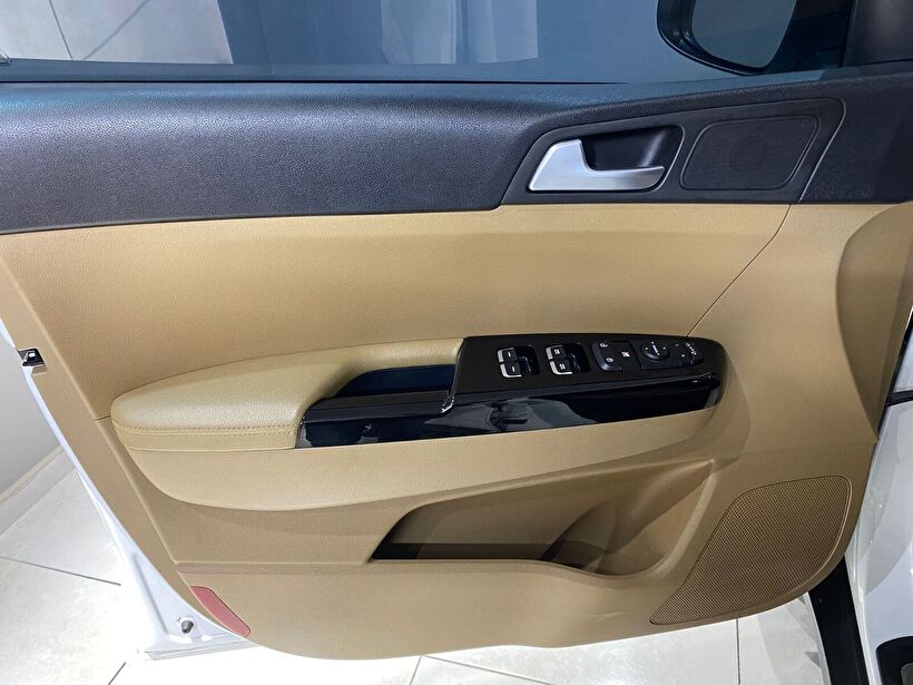 2021 Benzin Manuel Kia Sportage Beyaz Gürel Tasarım Aksesuar Otomotiv San. Tic. Ltd. Şti.