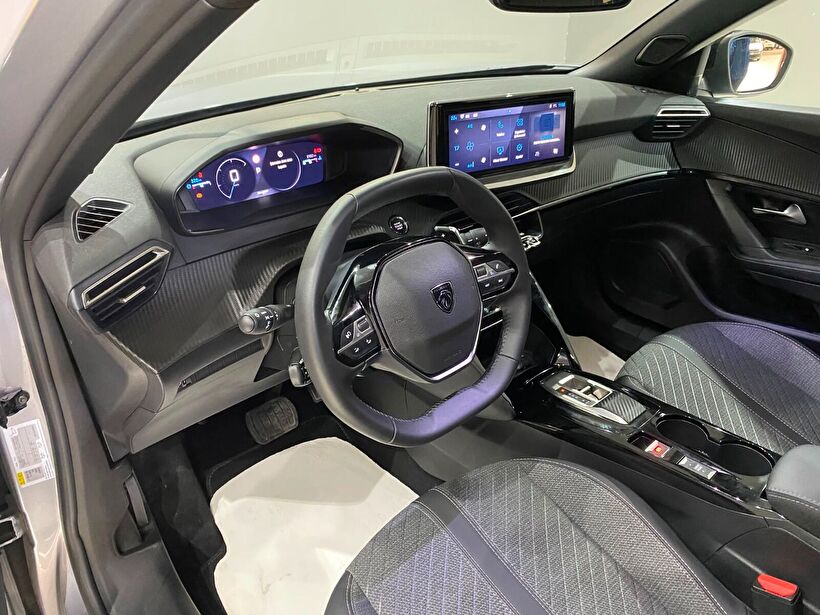 2025 Benzin Otomatik Peugeot 2008 Gri Gürel Tasarım Aksesuar Otomotiv San. Tic. Ltd. Şti.