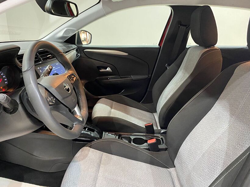2025 Benzin Otomatik Opel Corsa Kırmızı Gürel Tasarım Aksesuar Otomotiv San. Tic. Ltd. Şti.