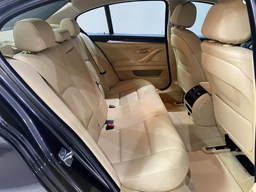 2014 Benzin Otomatik BMW 5 Serisi Füme Gürel Tasarım Aksesuar Otomotiv San. Tic. Ltd. Şti.