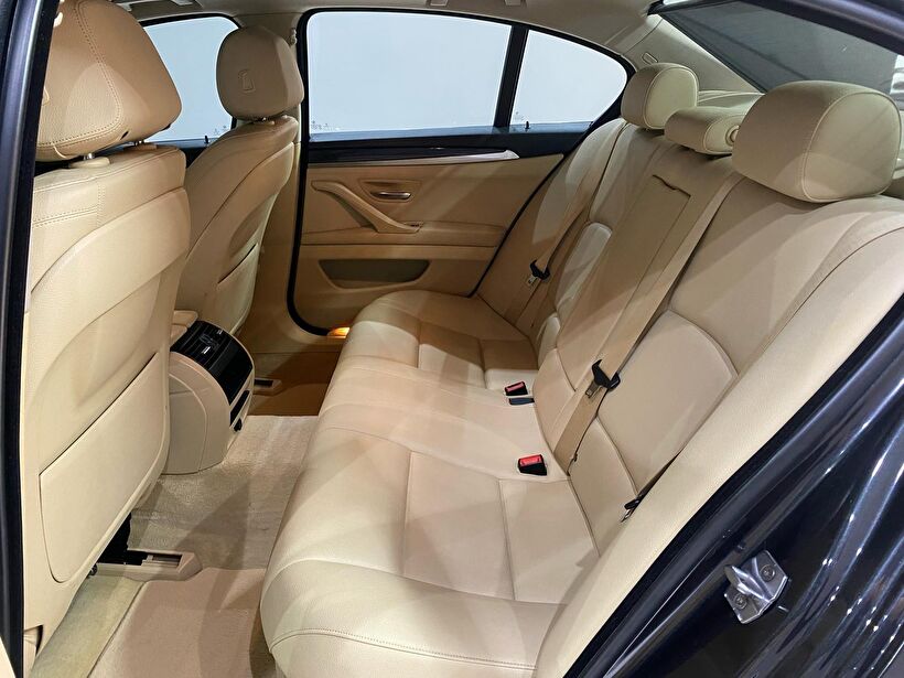 2014 Benzin Otomatik BMW 5 Serisi Füme Gürel Tasarım Aksesuar Otomotiv San. Tic. Ltd. Şti.