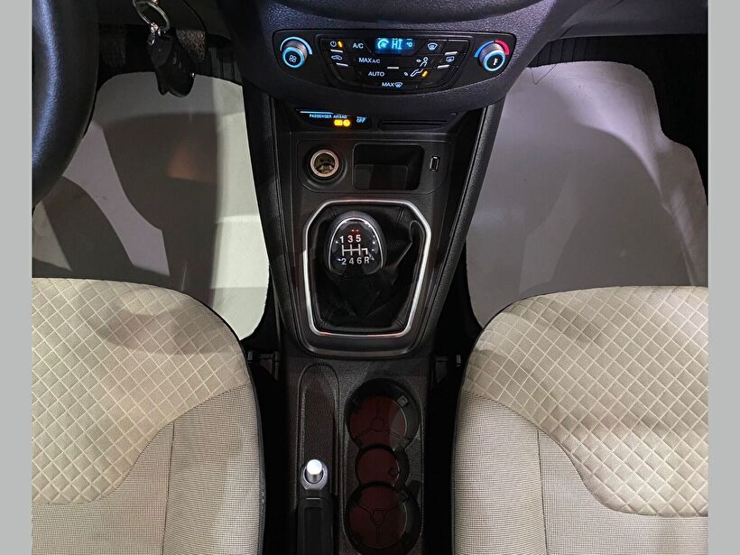 2023 Benzin Manuel Ford Tourneo Courier Gri Gürel Tasarım Aksesuar Otomotiv San. Tic. Ltd. Şti.