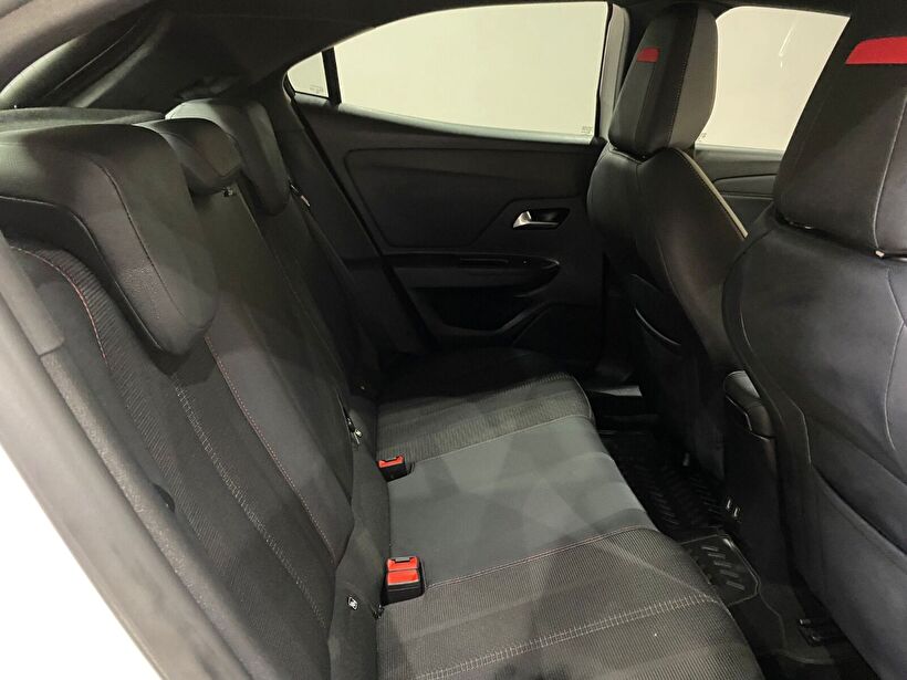 2023 Benzin Otomatik Opel Mokka Beyaz Gürel Tasarım Aksesuar Otomotiv San. Tic. Ltd. Şti.