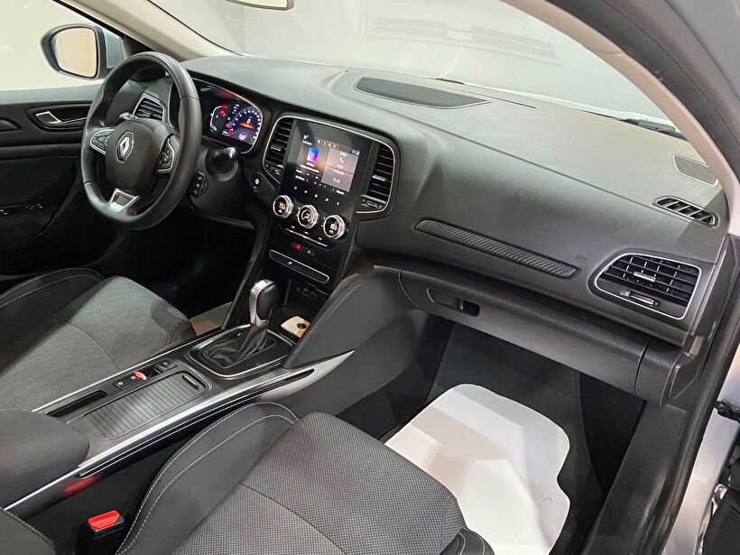 2023 Benzin Otomatik Renault Megane Gri Gürel Tasarım Aksesuar Otomotiv San. Tic. Ltd. Şti.