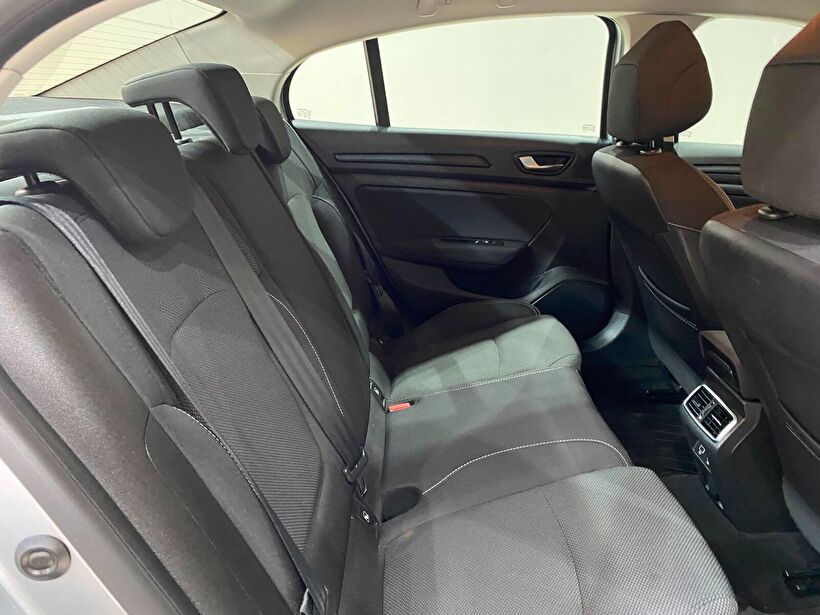 2023 Benzin Otomatik Renault Megane Gri Gürel Tasarım Aksesuar Otomotiv San. Tic. Ltd. Şti.