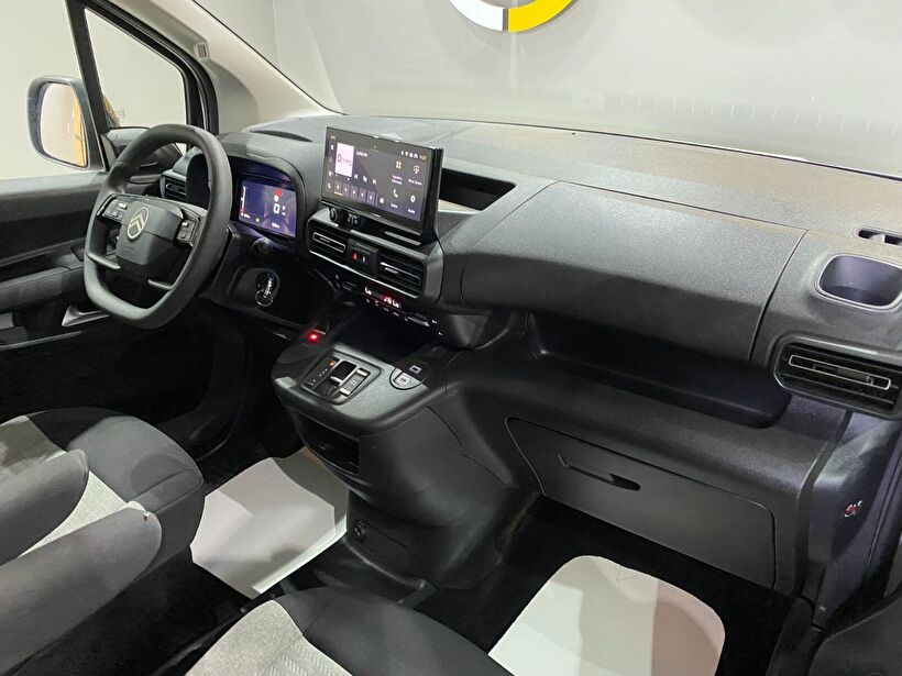 2026 Dizel Otomatik Citroen Berlingo Beyaz Gürel Tasarım Aksesuar Otomotiv San. Tic. Ltd. Şti.