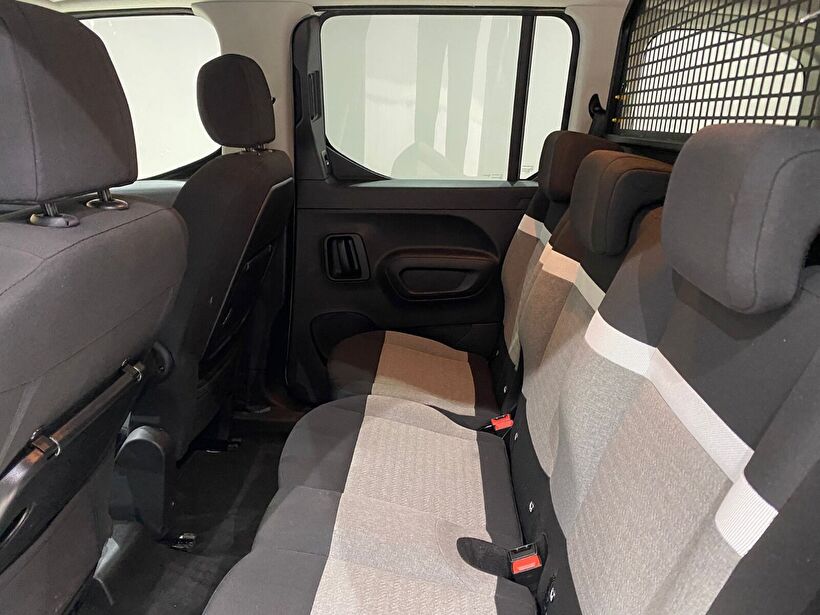 2026 Dizel Otomatik Citroen Berlingo Beyaz Gürel Tasarım Aksesuar Otomotiv San. Tic. Ltd. Şti.