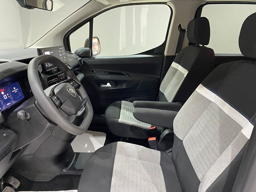 2026 Dizel Otomatik Citroen Berlingo Beyaz Gürel Tasarım Aksesuar Otomotiv San. Tic. Ltd. Şti.