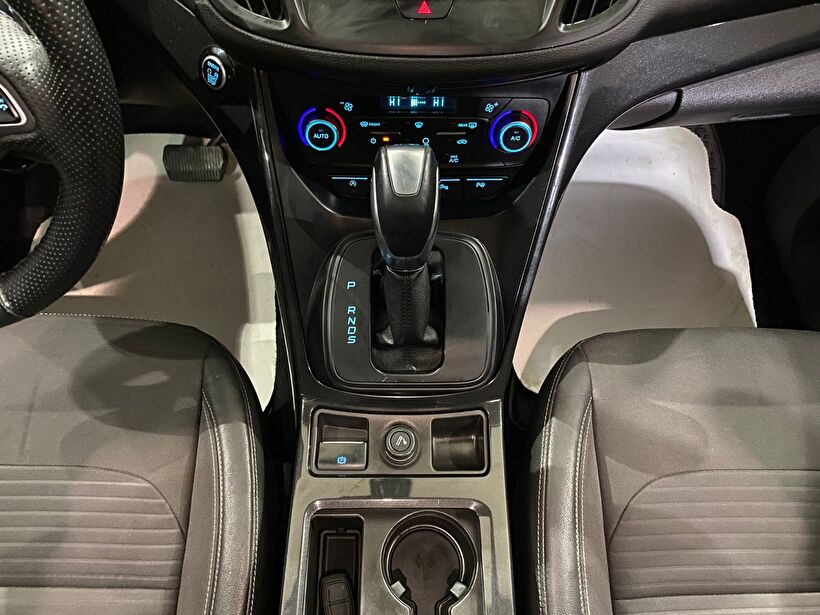 2017 Dizel Otomatik Ford Kuga Füme Gürel Tasarım Aksesuar Otomotiv San. Tic. Ltd. Şti.