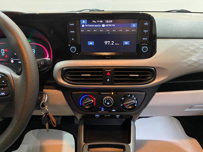 2023 Benzin Otomatik Hyundai i10 Beyaz Gürel Tasarım Aksesuar Otomotiv San. Tic. Ltd. Şti.