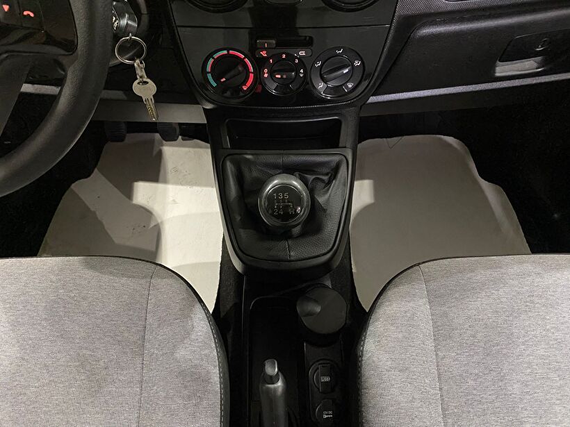 2023 Benzin + LPG Manuel Fiat Fiorino Gri Gürel Tasarım Aksesuar Otomotiv San. Tic. Ltd. Şti.