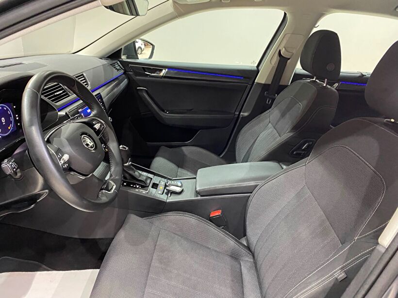 2023 Benzin Otomatik Skoda Superb Gri Gürel Tasarım Aksesuar Otomotiv San. Tic. Ltd. Şti.