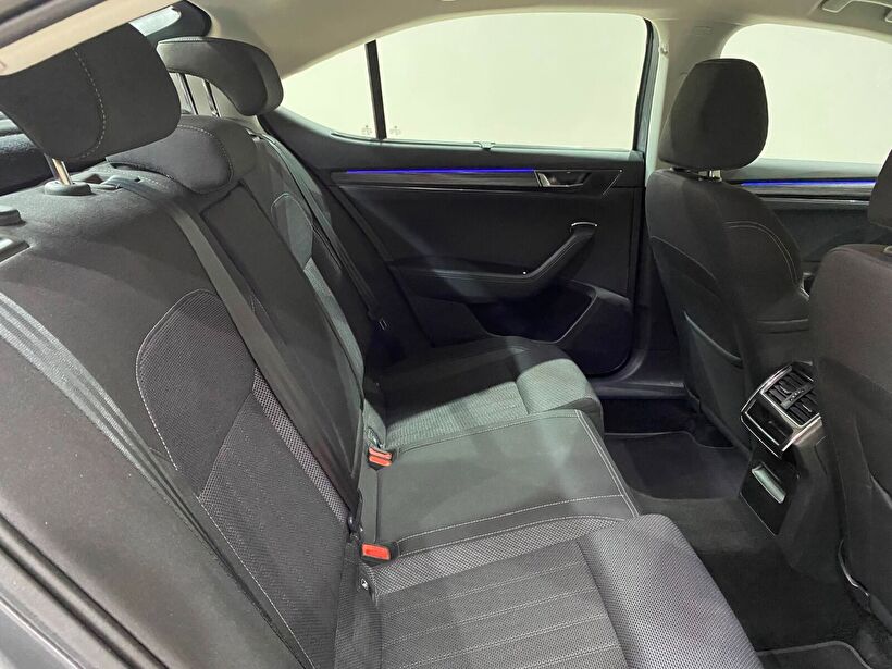 2023 Benzin Otomatik Skoda Superb Gri Gürel Tasarım Aksesuar Otomotiv San. Tic. Ltd. Şti.