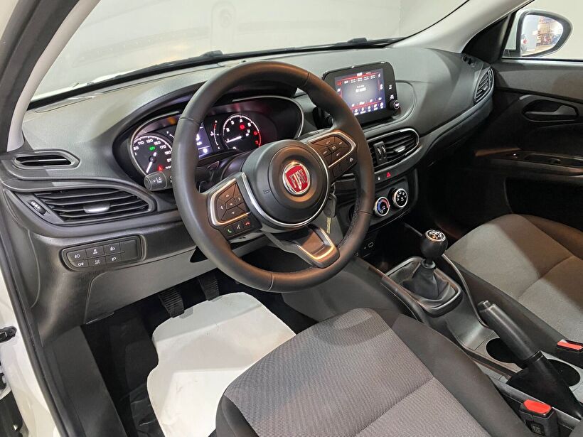 2024 Benzin Manuel Fiat Egea Beyaz Gürel Tasarım Aksesuar Otomotiv San. Tic. Ltd. Şti.