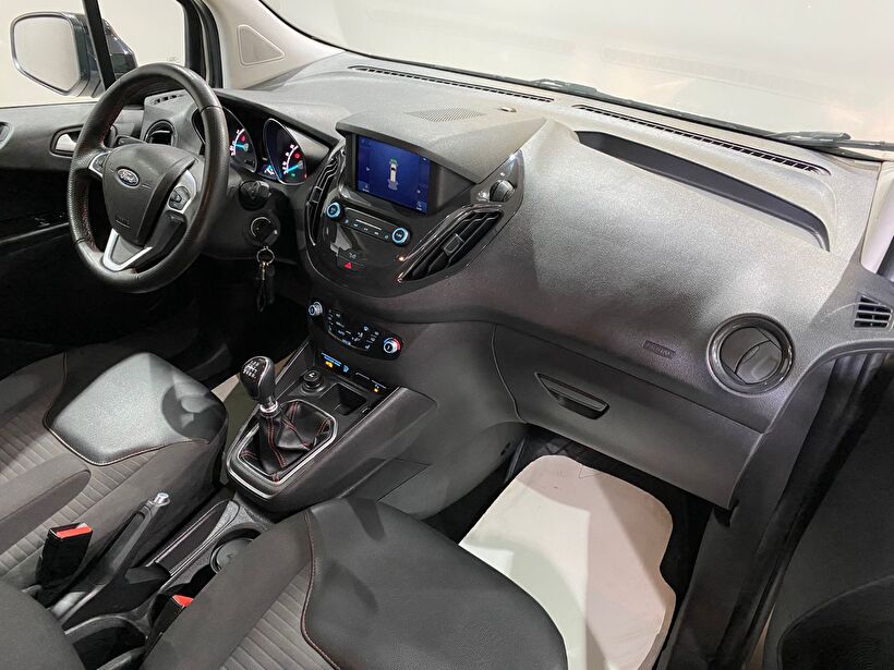 2023 Benzin Manuel Ford Tourneo Courier Gri Gürel Tasarım Aksesuar Otomotiv San. Tic. Ltd. Şti.