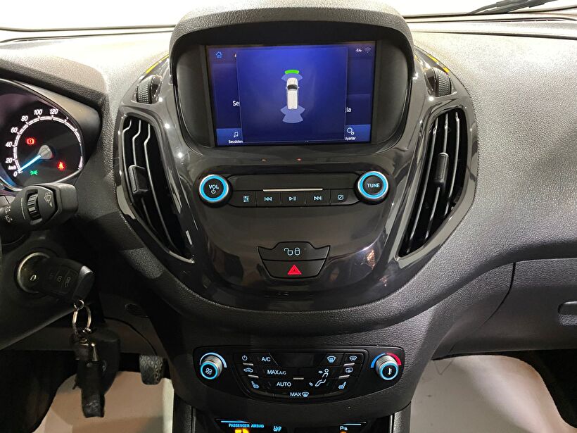 2023 Benzin Manuel Ford Tourneo Courier Gri Gürel Tasarım Aksesuar Otomotiv San. Tic. Ltd. Şti.