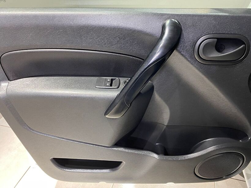 2019 Dizel Manuel Renault Kangoo Express Beyaz Gürel Tasarım Aksesuar Otomotiv San. Tic. Ltd. Şti.