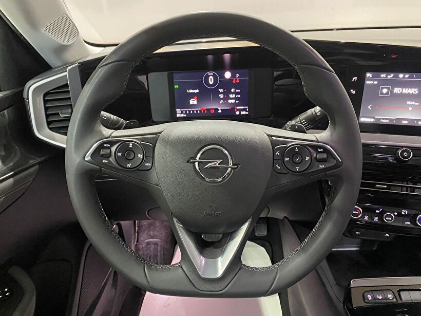 2024 Benzin Otomatik Opel Mokka Kırmızı Gürel Tasarım Aksesuar Otomotiv San. Tic. Ltd. Şti.